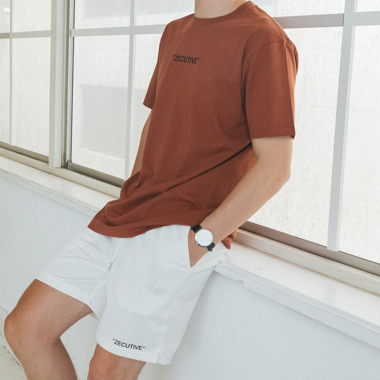 Essential Tee - Mahogany