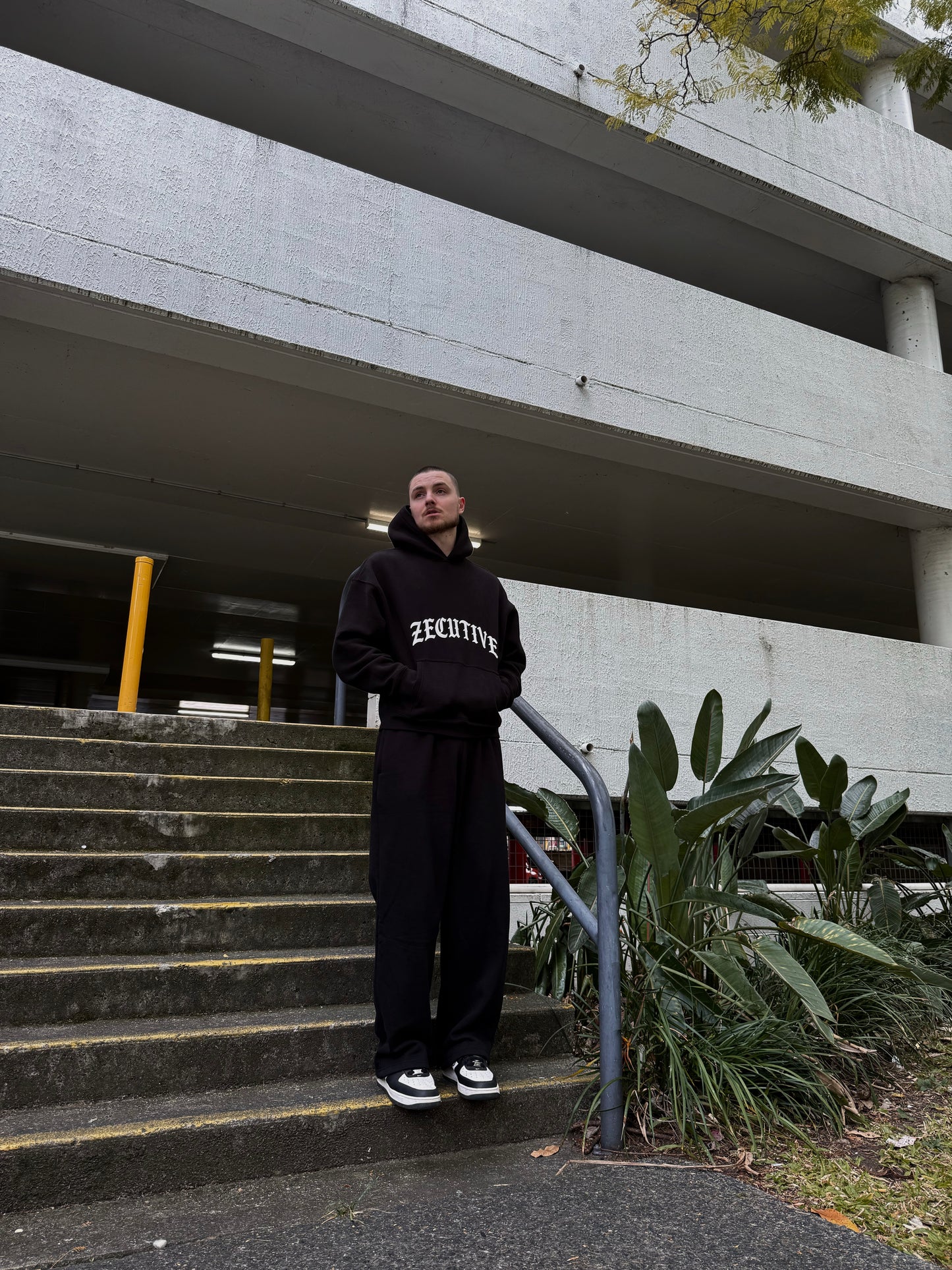 Puff Hoodie - Black