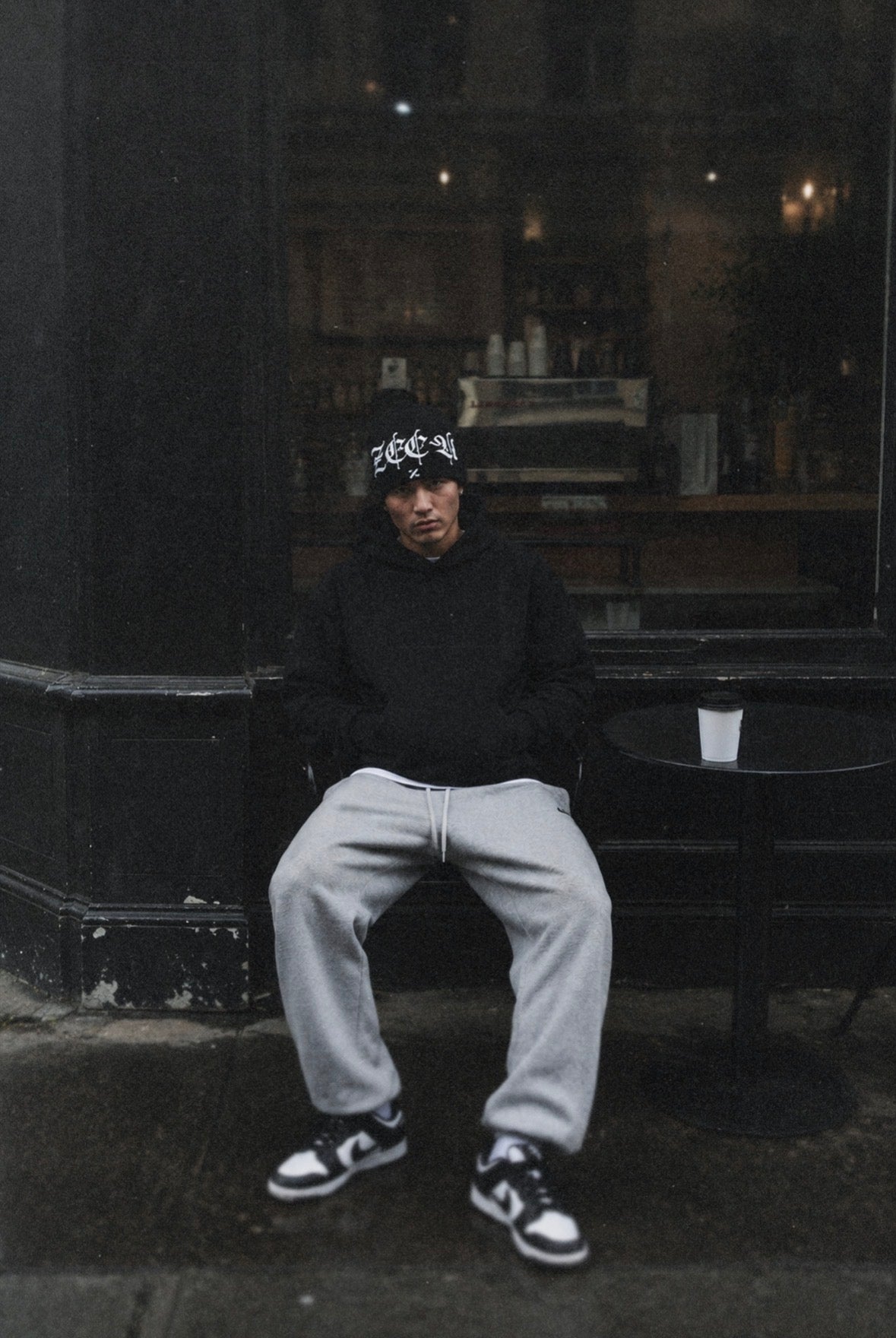 ZECUTIVE Beanie - Black